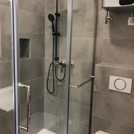 Ilirska Modern アパート *