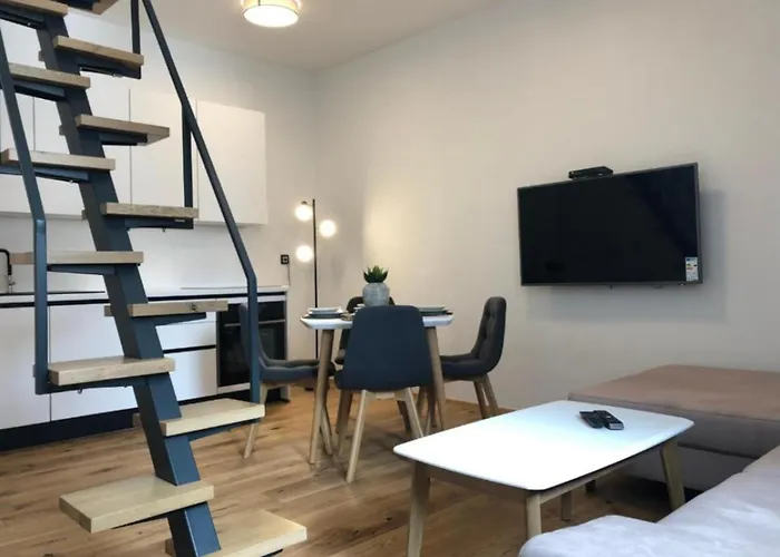 Apartamento Ilirska Modern *